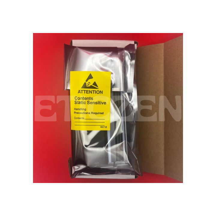 PCIe 30 16x pour 4 SSD M2 NVMe M Key M2 NGFF CHIPSET ASM2824 - S