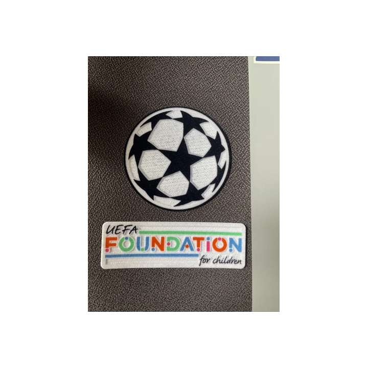 NOUVELLE ANNONCEKit Patch flocage HAKIMI 2 PSG domicile 25-26  P