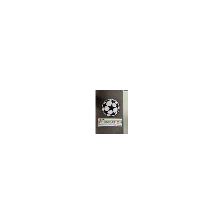 NOUVELLE ANNONCEKit Patch flocage HAKIMI 2 PSG domicile 25-26  P