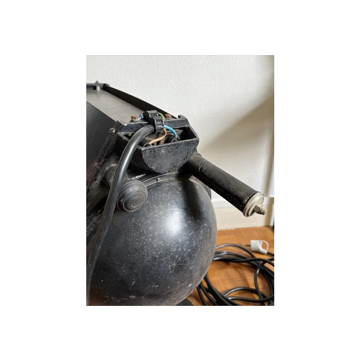 Lampe de bureau type industriel Chehoma made in Belgium - SHOP.T