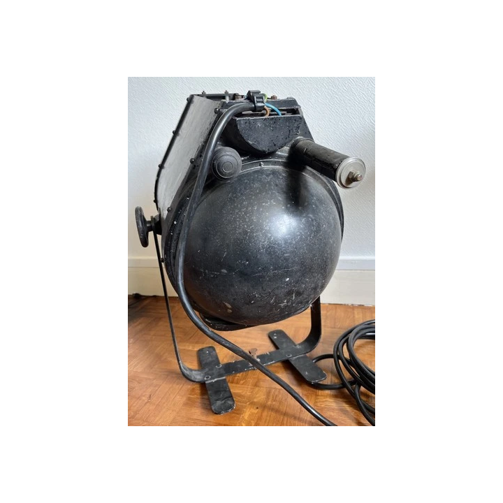 Lampe de bureau type industriel Chehoma made in Belgium - SHOP.T