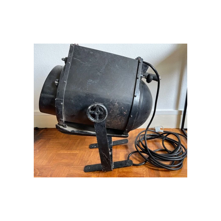 Lampe de bureau type industriel Chehoma made in Belgium - SHOP.T