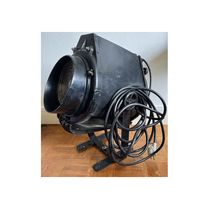 Lampe de bureau type industriel Chehoma made in Belgium - SHOP.T