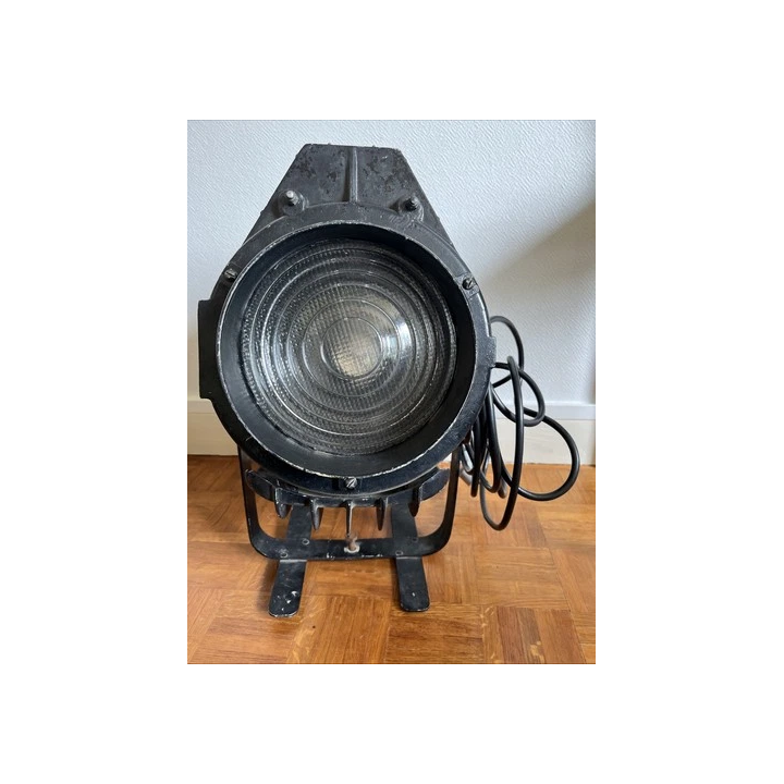 Lampe de bureau type industriel Chehoma made in Belgium - SHOP.T