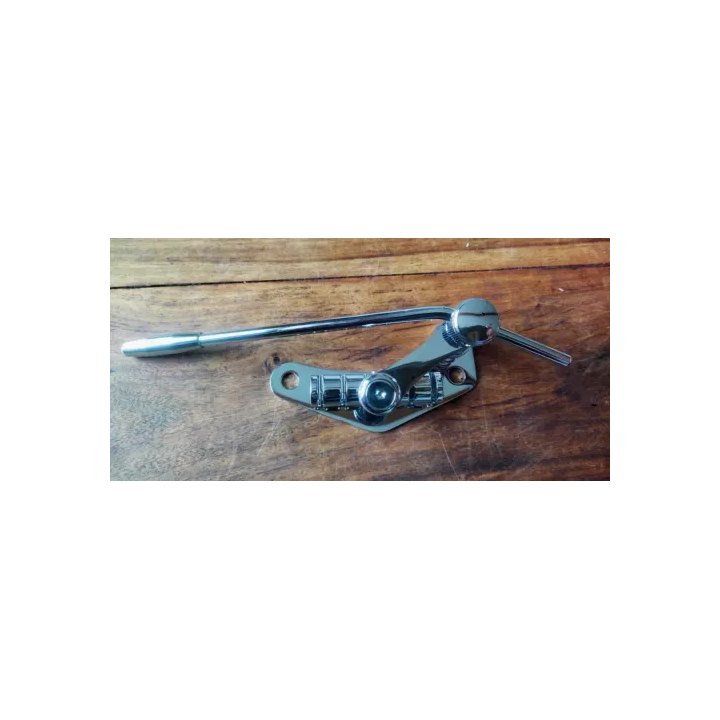 NEW BRIDGE FENDER 0081239049 - fully adjustable - chrome - guita