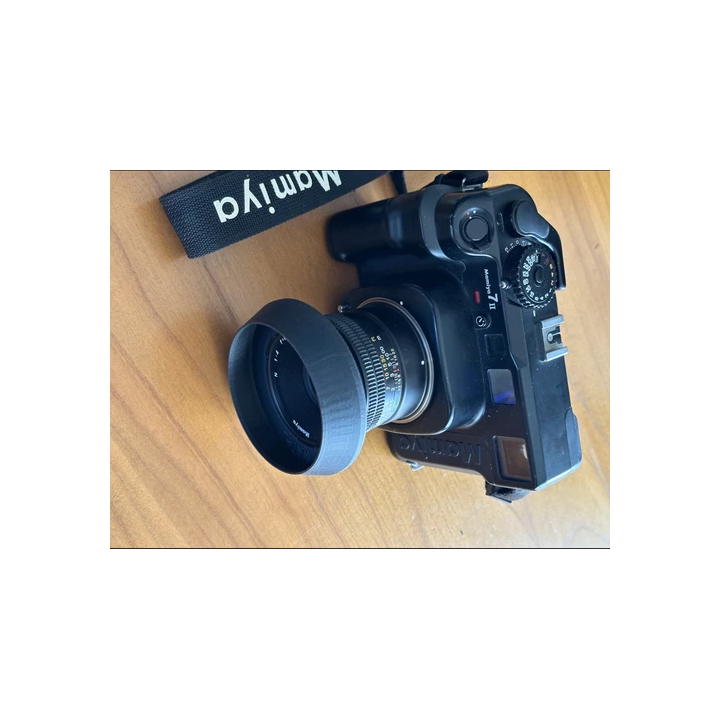 Accessories for Fuji Fujica G690 medium format camera- caps- rig