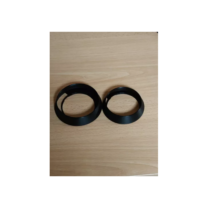 Accessories for Fuji Fujica G690 medium format camera- caps- rig