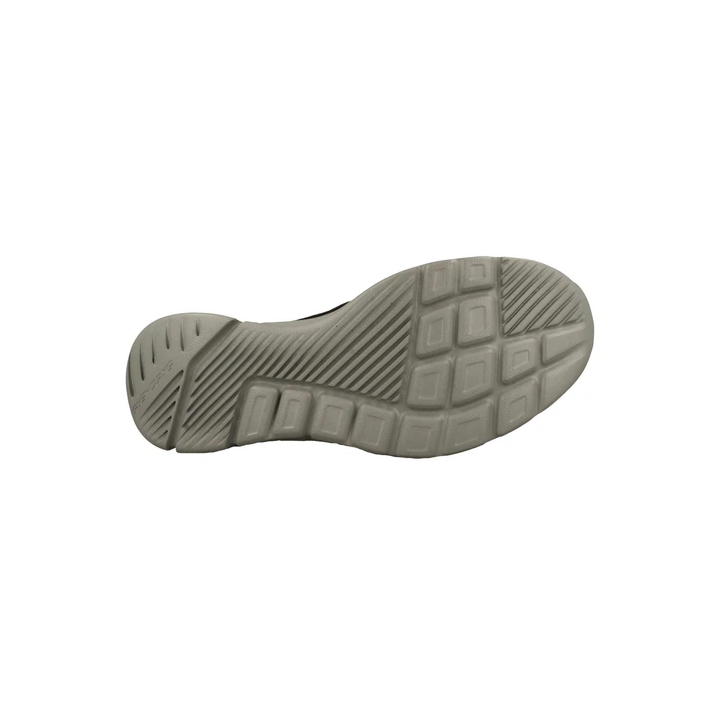 NOUVELLE ANNONCEChaussures de marque FILA pour homme taille 4647