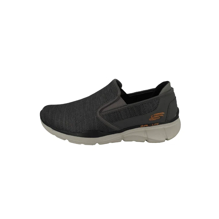 NOUVELLE ANNONCEChaussures de marque FILA pour homme taille 4647