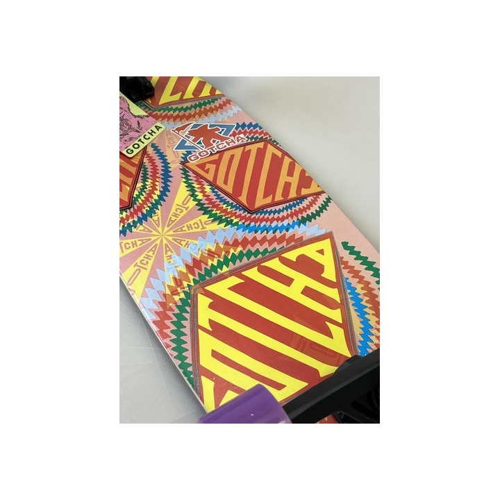 Gotcha Icons Ne Meurt Jamais Complet Cruiser Skateboard 22 Pouce