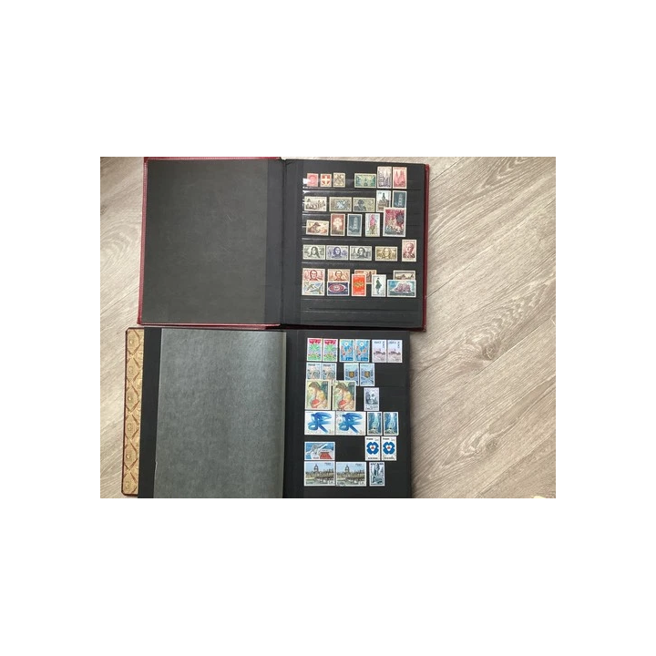 NOUVELLE ANNONCELot bloc de timbre neuf côté 320 euros - SHOP.