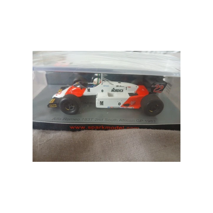 MINICHAMPS 143 - MERCEDES-AMG W15 E PERFORMANCE - WINNER BRITISH