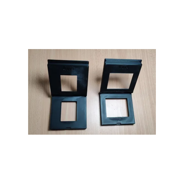 SmallHD 703 Ultra Bright Directors Kit - V Mount Blister packed 