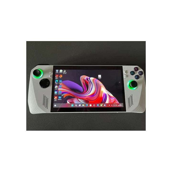 NOUVELLE ANNONCEPERSONA 4 GOLDEN - MIDNIGHT CHANNEL EDITION SWIT