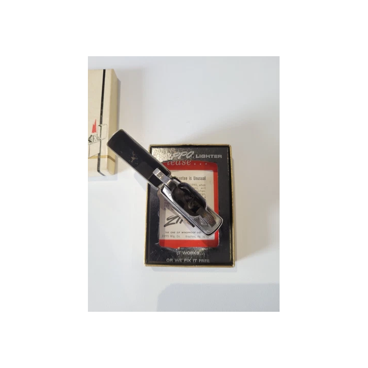 NOUVELLE ANNONCEOriginal Zippo Vietnam Vung Tau lighter LA USN -