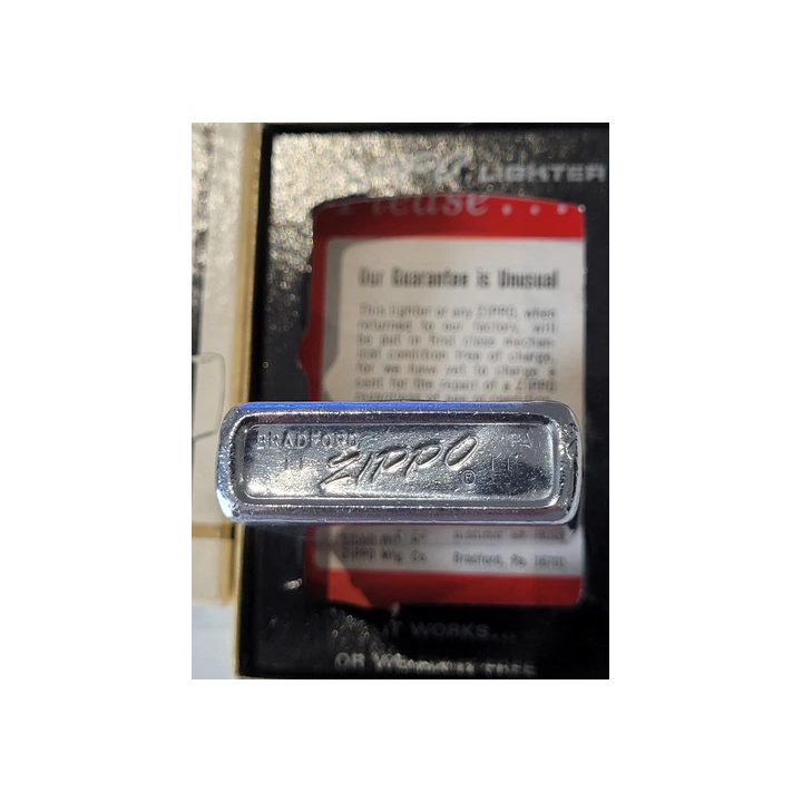 NOUVELLE ANNONCEOriginal Zippo Vietnam Vung Tau lighter LA USN -