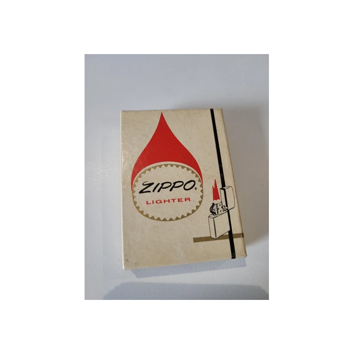 NOUVELLE ANNONCEOriginal Zippo Vietnam Vung Tau lighter LA USN -