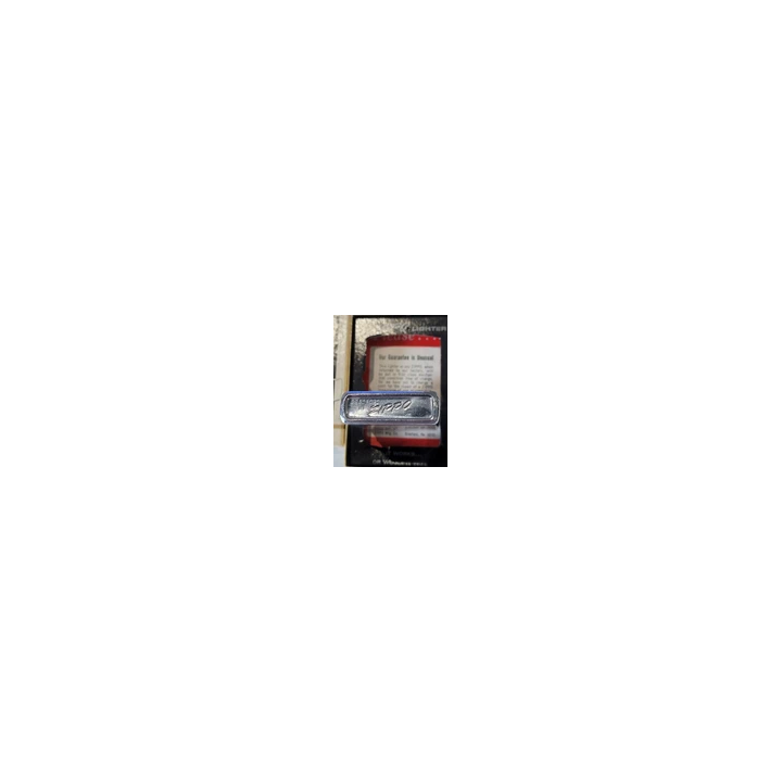 NOUVELLE ANNONCEOriginal Zippo Vietnam Vung Tau lighter LA USN -